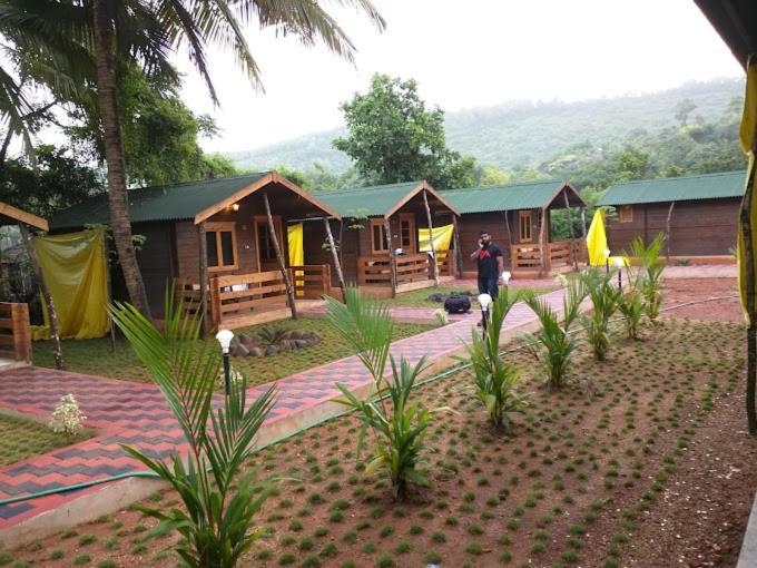 White Elephant Restaurant & Cottages Gokarna Gokarna  Exterior photo