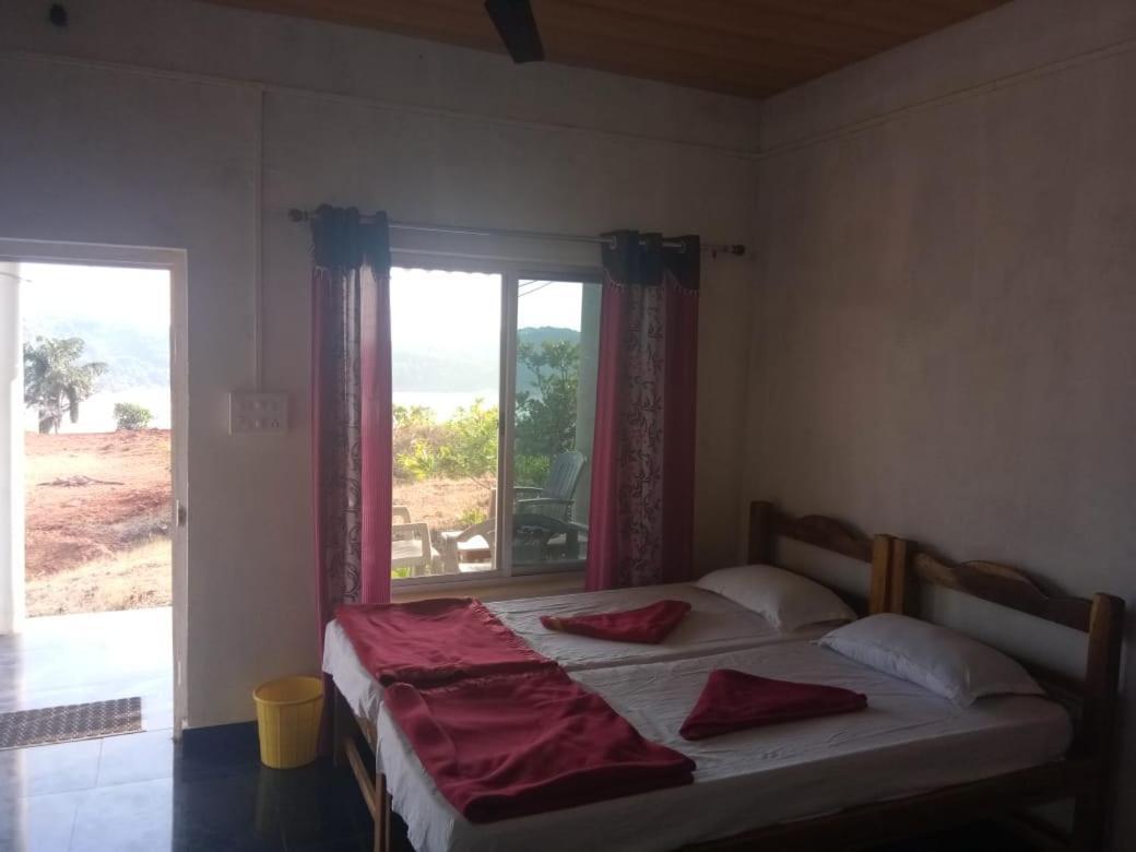 White Elephant Restaurant & Cottages Gokarna Gokarna  Exterior photo