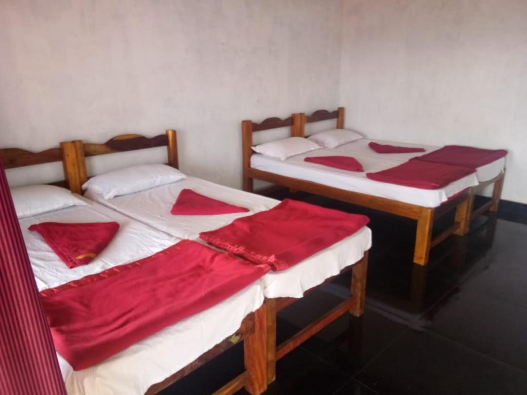 White Elephant Restaurant & Cottages Gokarna Gokarna  Exterior photo